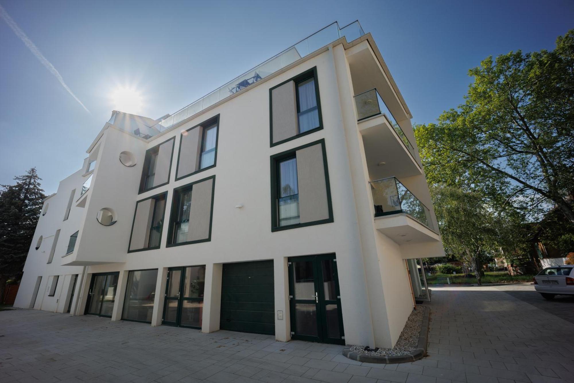 Villa Bauhaus Wellness Apartman 202 Siófok Exterior foto